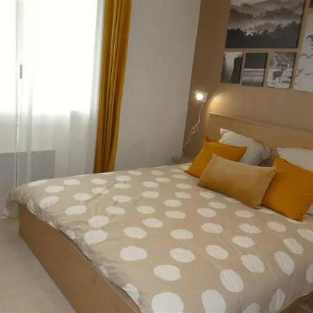 Superbe Moderne Avec Wifi, Proche Et Commerces - Fr-1-323-280 Apartman *