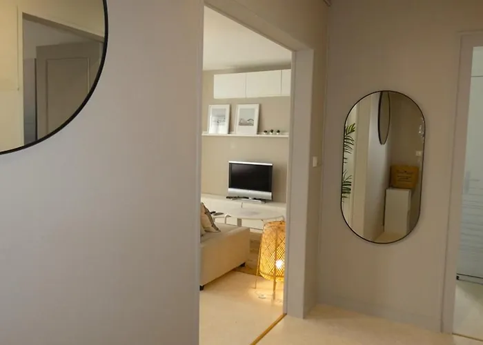 아파트 Superbe Moderne Avec Wifi, Proche Et Commerces - Fr-1-323-280