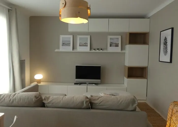 아파트 Superbe Moderne Avec Wifi, Proche Et Commerces - Fr-1-323-280 *