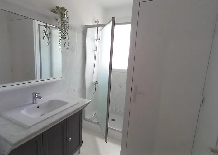 Superbe Moderne Avec Wifi, Proche Et Commerces - Fr-1-323-280 아파트 *