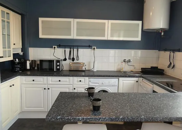 Superbe Moderne Avec Wifi, Proche Et Commerces - Fr-1-323-280 생장드몽